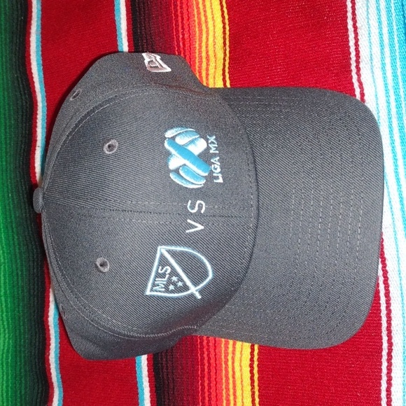 New Era 9FORTY 2022 MLS ALLSTAR GAME MLS vs LIGA MX Gray Snap-on Cap OS
